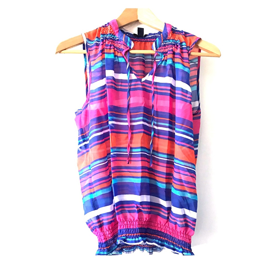 2/$15 or 3/$20 Gap sheer sleeveless blouse